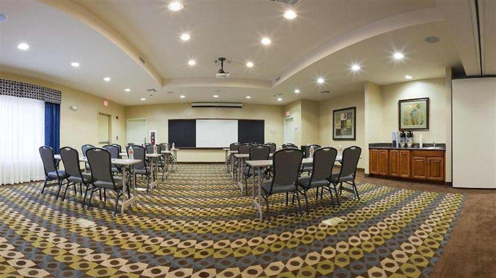 Holiday Inn Express & Suites Searcy By Ihg Eksteriør billede