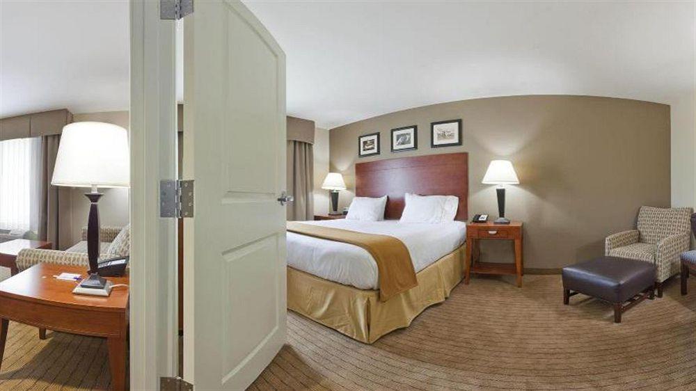 Holiday Inn Express & Suites Searcy By Ihg Eksteriør billede